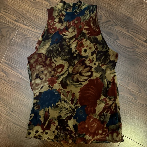 Lauren Ralph Lauren Layered Chiffon Sleeveless Floral Blouse Size 6 - Picture 6 of 9